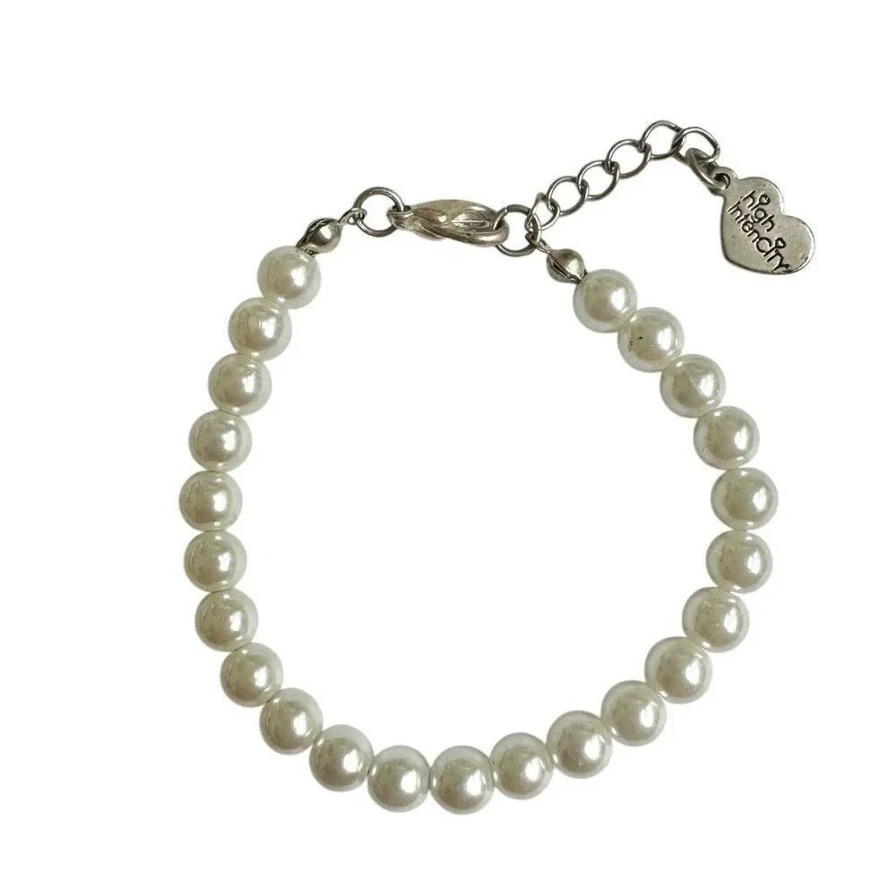 High intenCity faux pearl bracelet